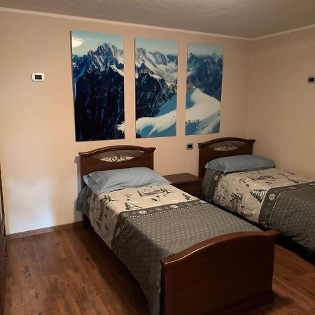 Aymavilles La Maison De Deni מראה חיצוני תמונה