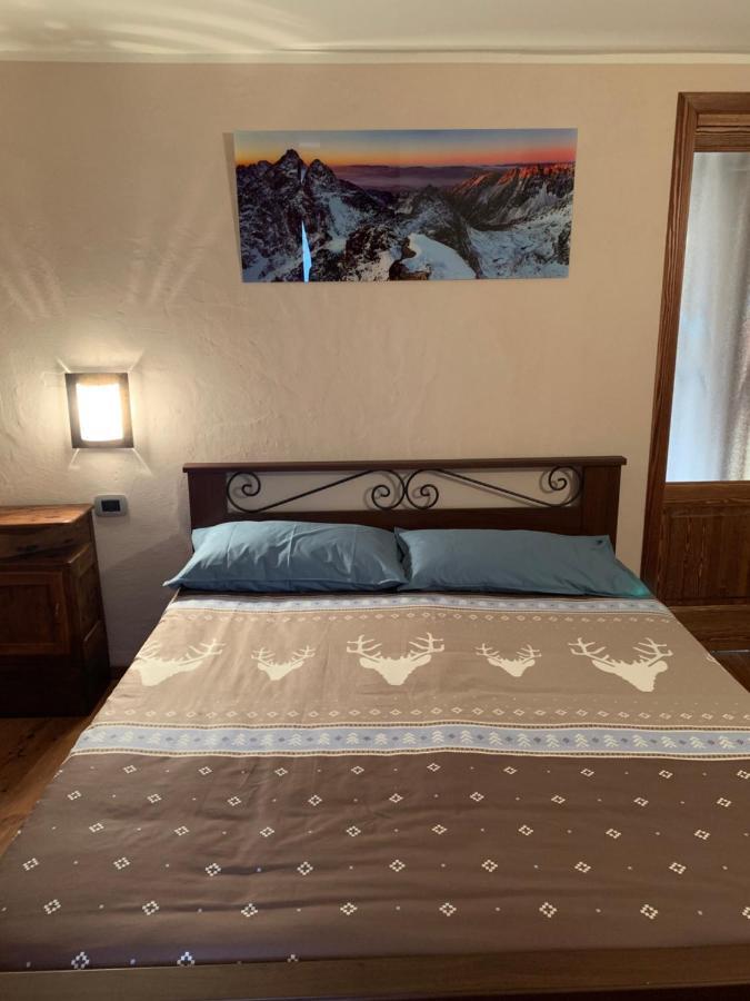 Aymavilles La Maison De Deni מראה חיצוני תמונה