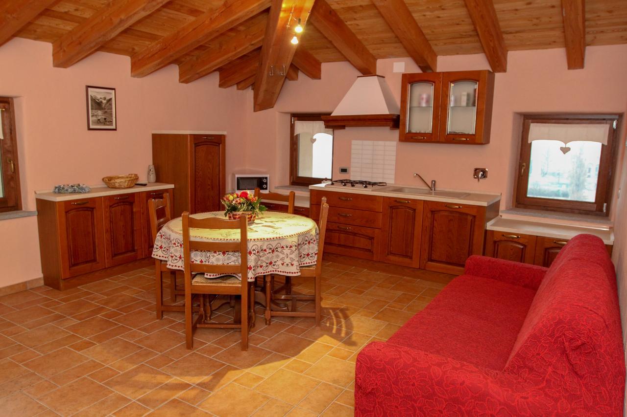 Aymavilles La Maison De Deni מראה חיצוני תמונה